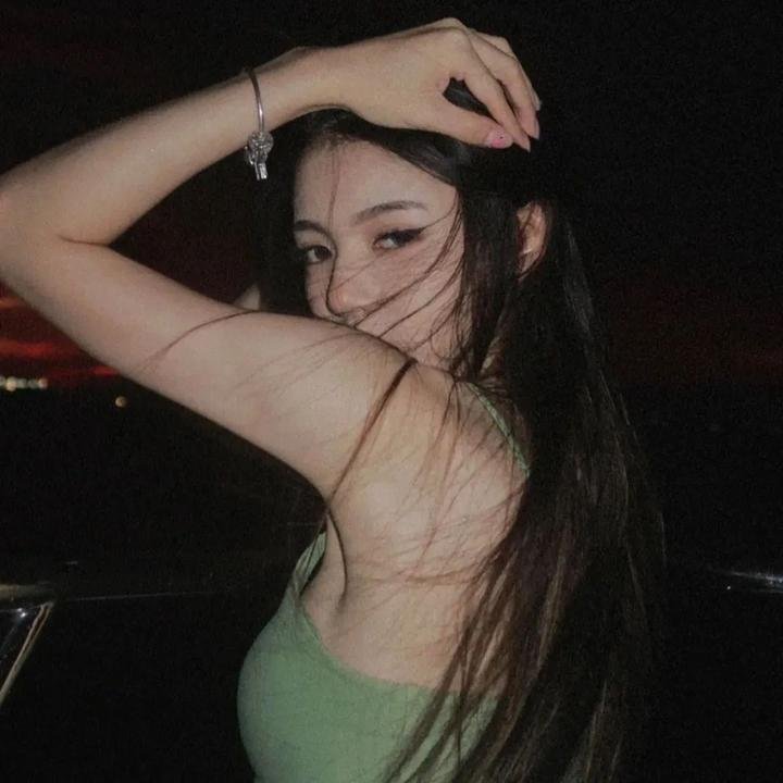 孤岛求生海报